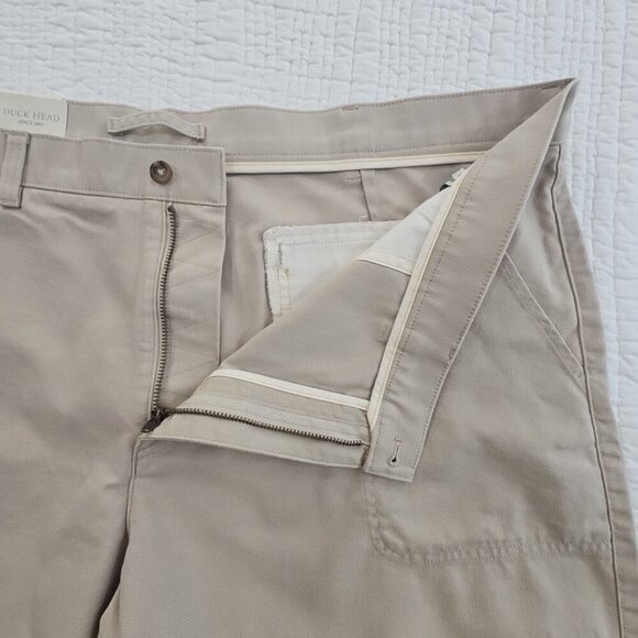 NEW Duck Head Men’s Khaki Shorts Size 44 NWT Casual Bermuda 7" Inseam MSRP $78 - Picture 8 of 13